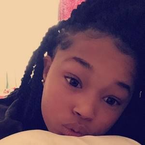 Meet your Posher, Kay